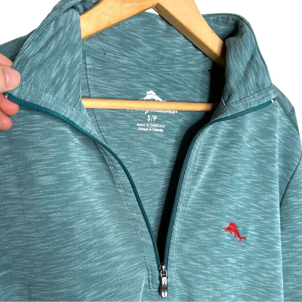 Tommy Bahama quarter zip pullover - Picture 4 of 6